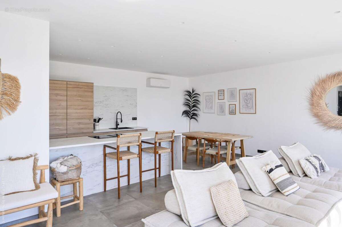 Appartement à LA FARLEDE