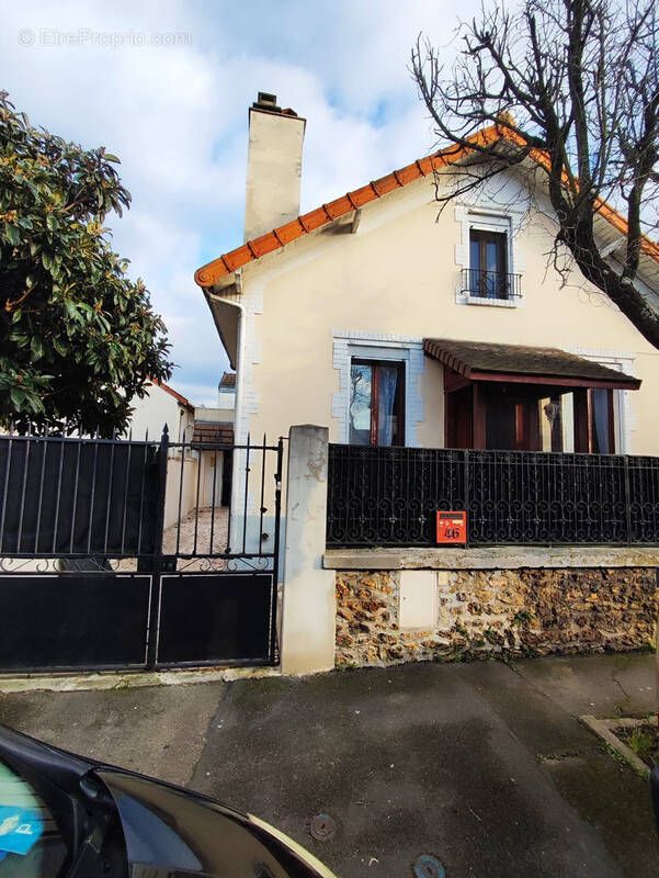 Maison à DRANCY