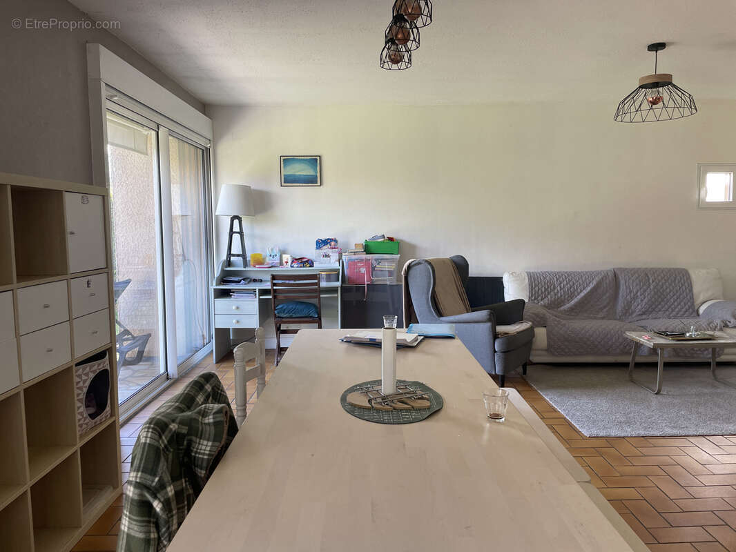 Maison à AMBARES-ET-LAGRAVE