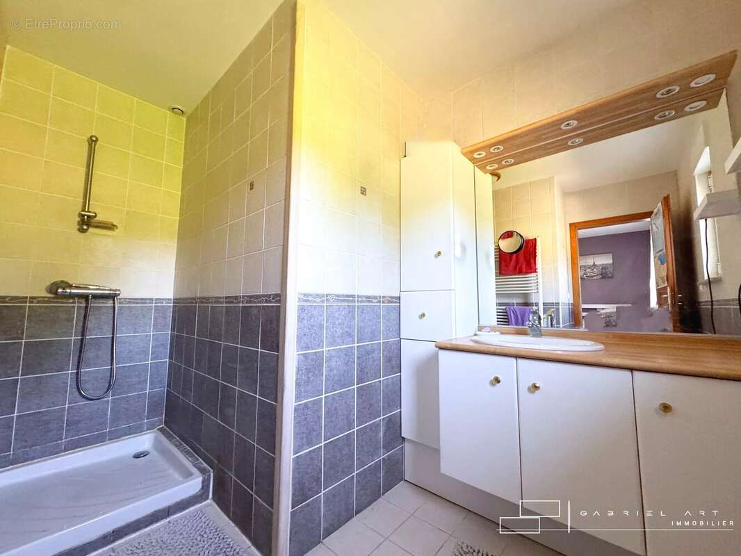 Maison 160 m² à Preignan  - photo 13
