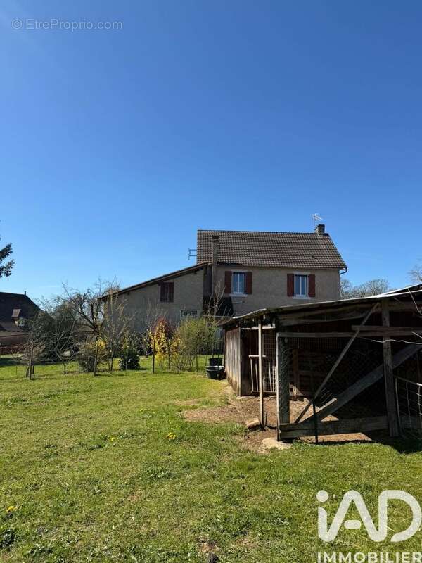 Maison 156 m² à Aynac  - photo 3