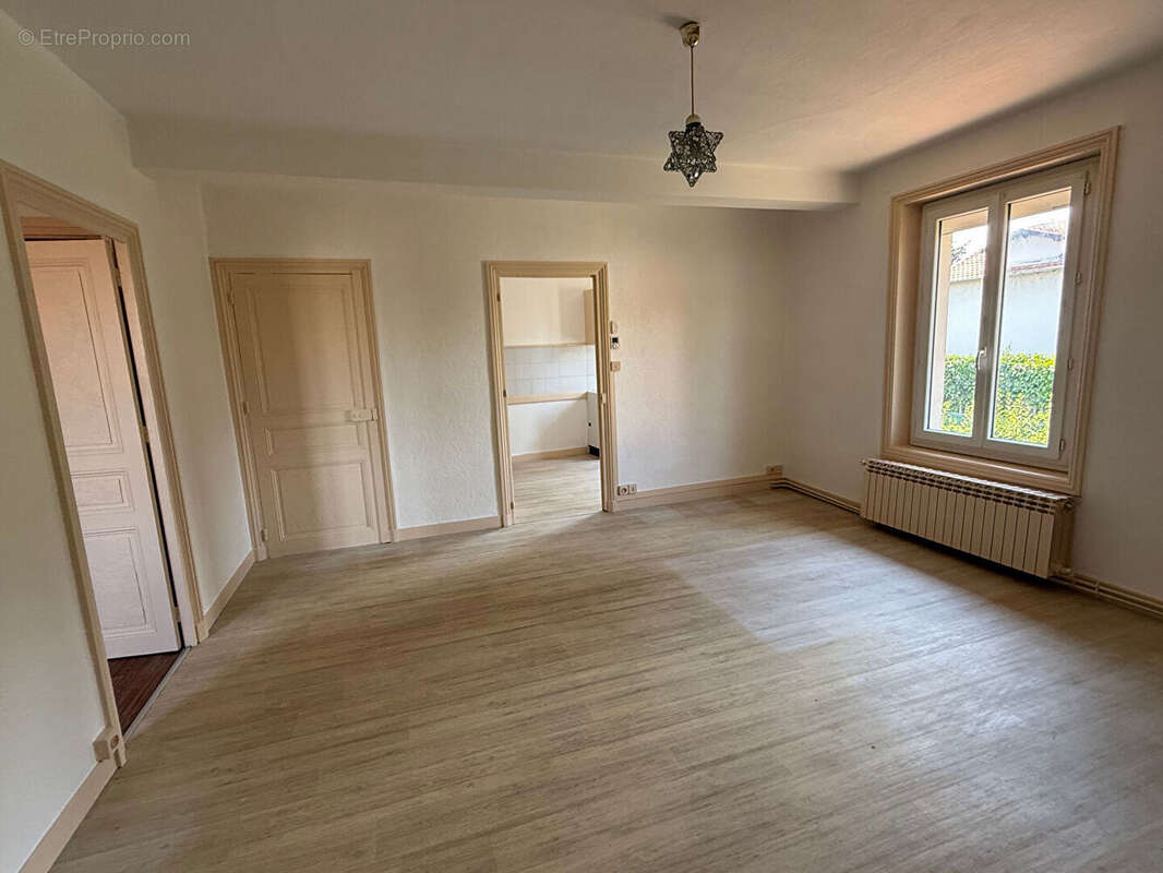 Appartement Villerest 2 pièce(s) 52 m2 - photo 2