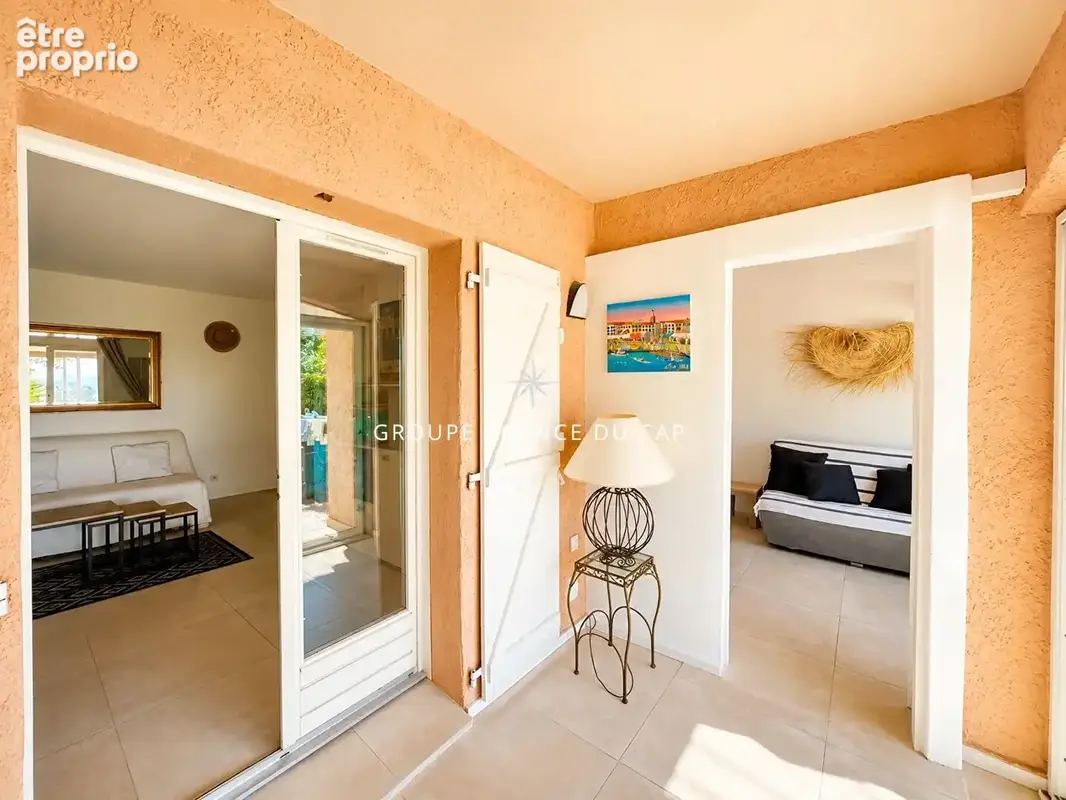 A vendre aux issambres appartement vue mer sur le golf de saint-tropez - photo 3