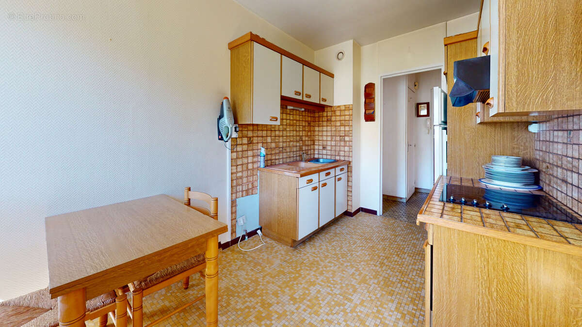 Appartement à SAINT-ETIENNE