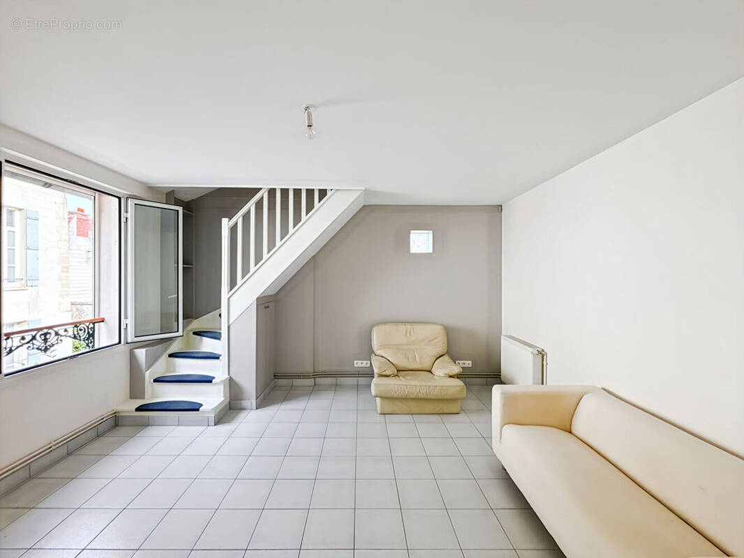 Appartement à MANTES-LA-JOLIE