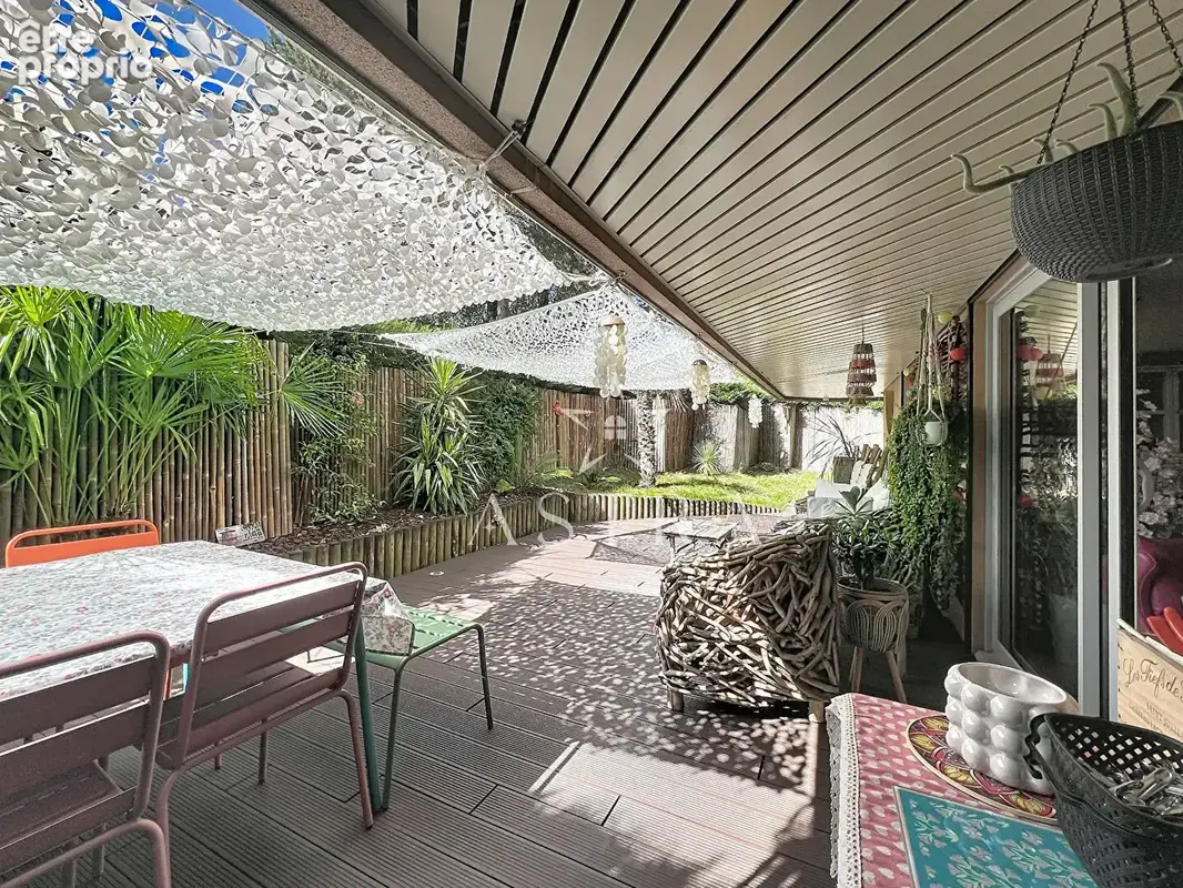 Verrieres-le-buisson - l'esprit d'une maison en appartement : 84 m² + jardin privatif de 150 m² - photo 2