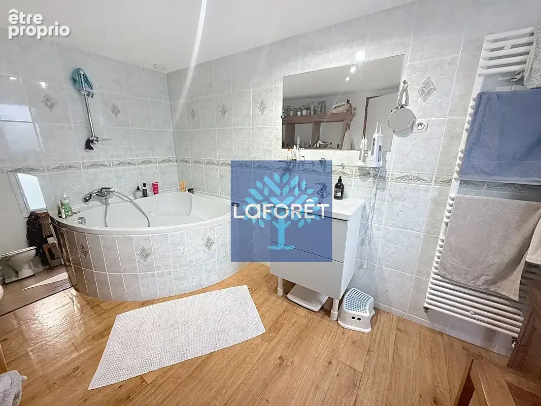 Maison Saint Jean d Illac 7 pièces 171 m² - photo 7