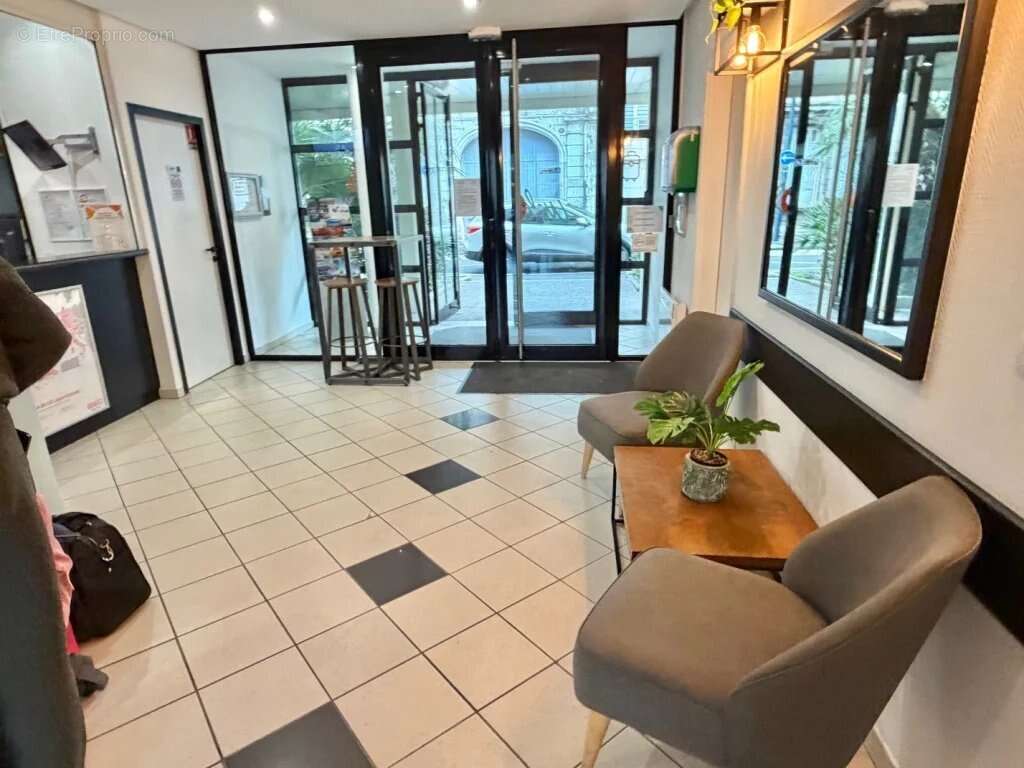 Appartement à BORDEAUX