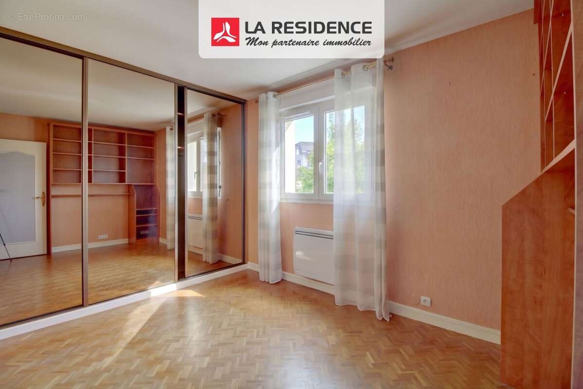 Appartement 98 m² à Poissy  - photo 6