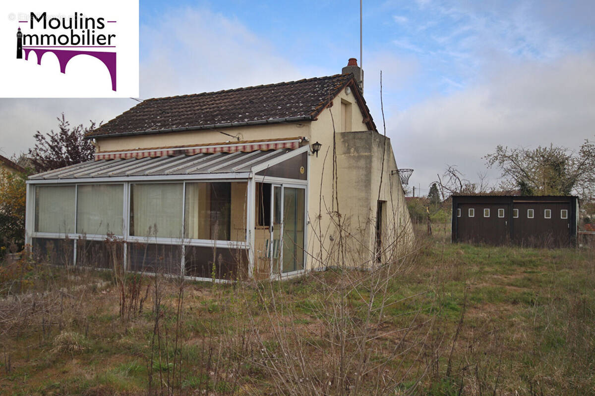 Maison à MOULINS