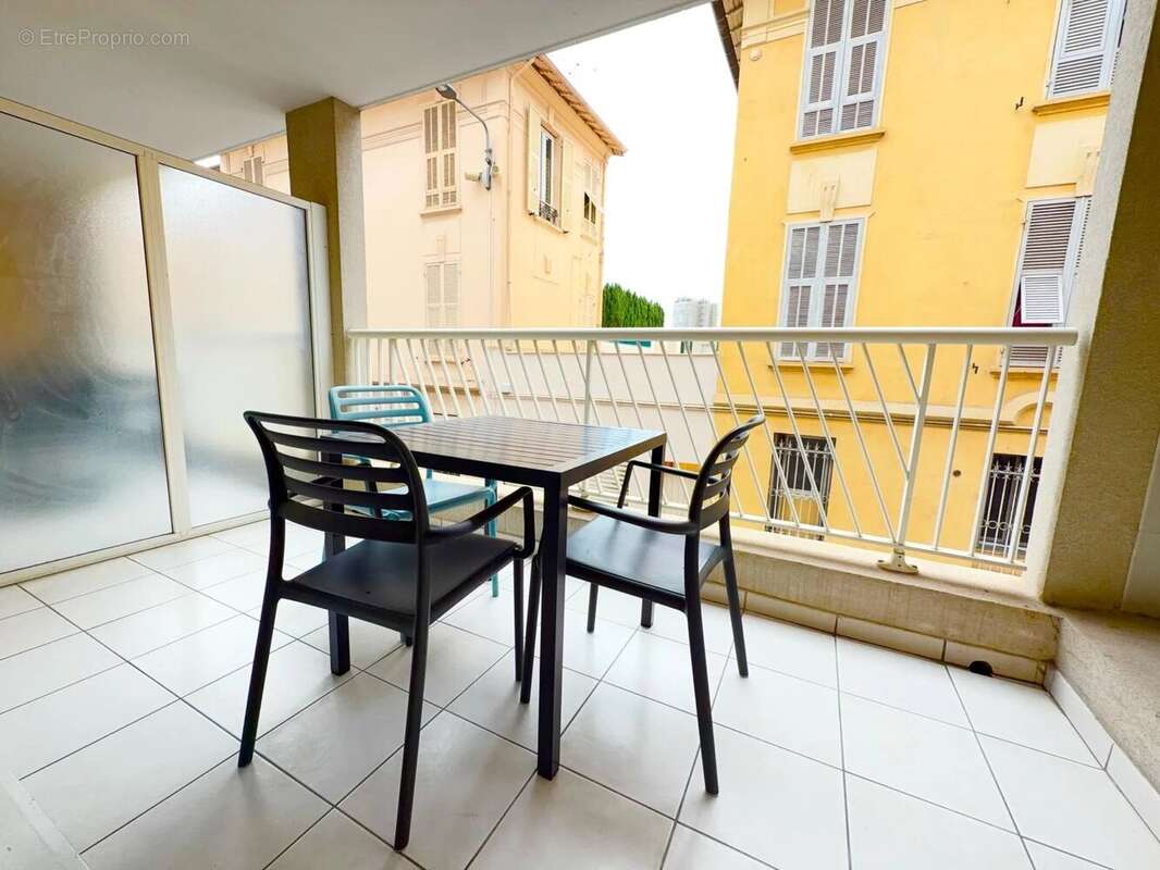 Appartement à BEAUSOLEIL