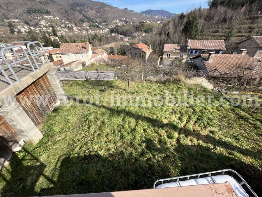 Maison à LE CHEYLARD