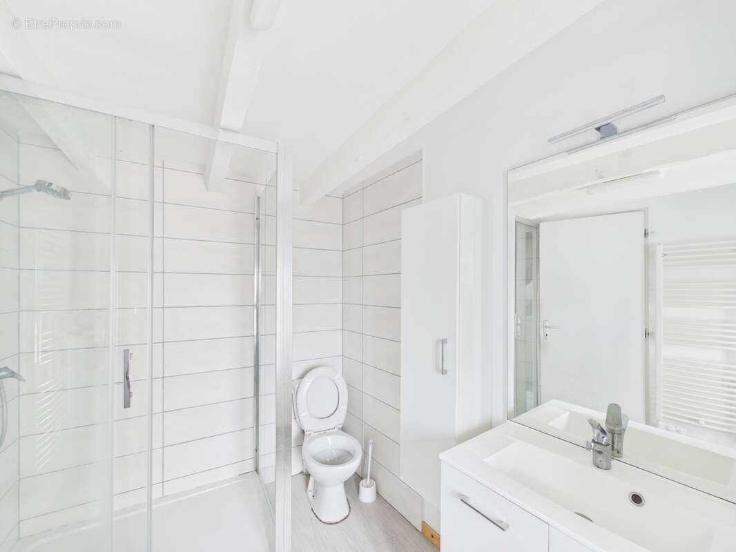 Maison à CRAPONNE-SUR-ARZON