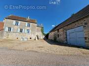 Appartement à ROUY