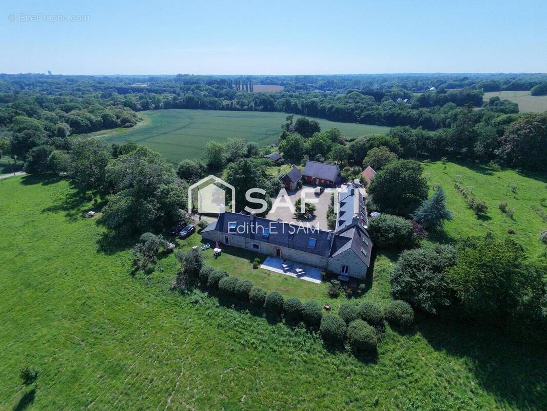 Photo 1 - Maison à COMBRIT