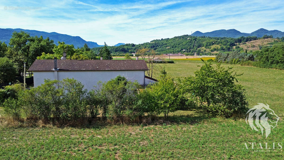 Maison à SAINT-THOMAS-EN-ROYANS