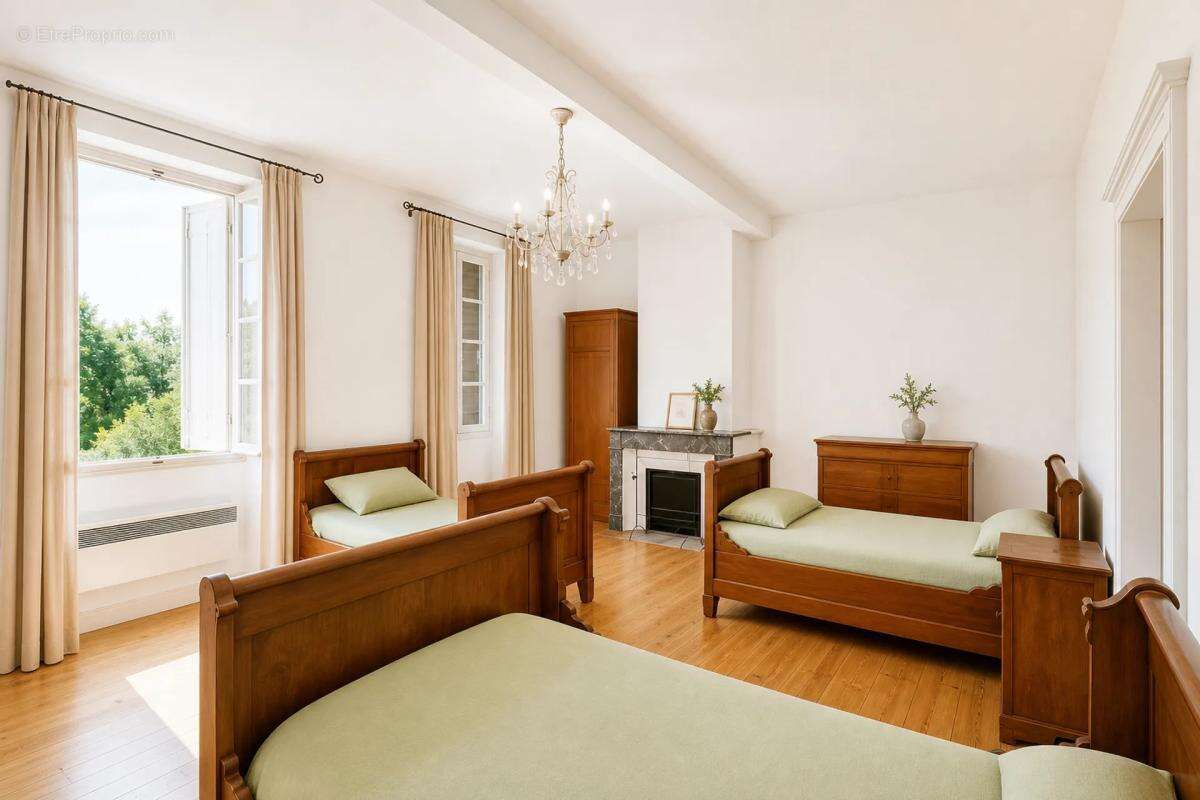 Maison à QUEYRAC