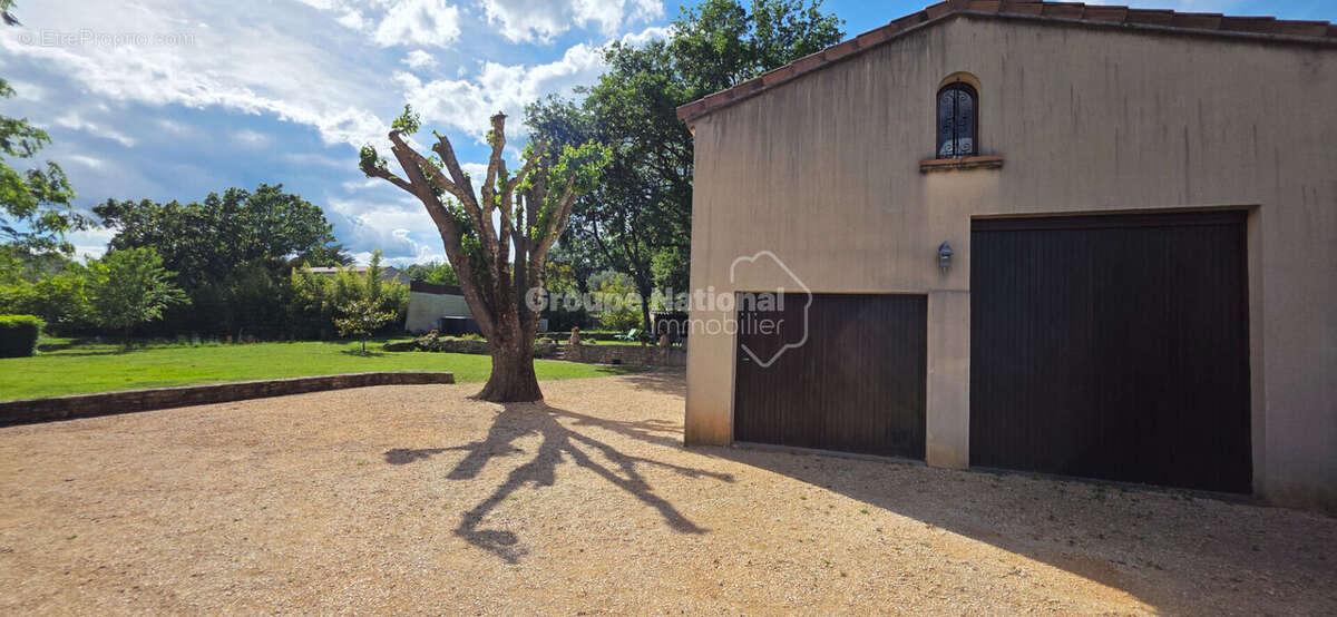 Maison à GOUDARGUES