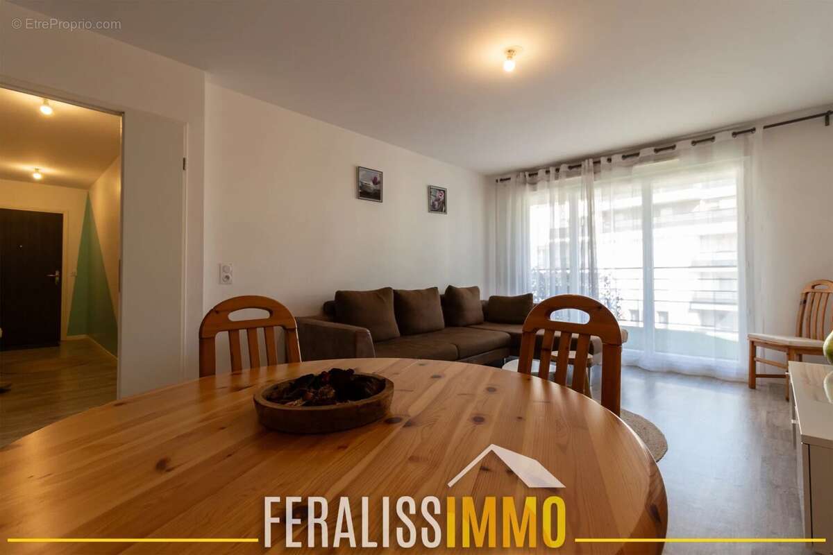 Appartement à ERAGNY