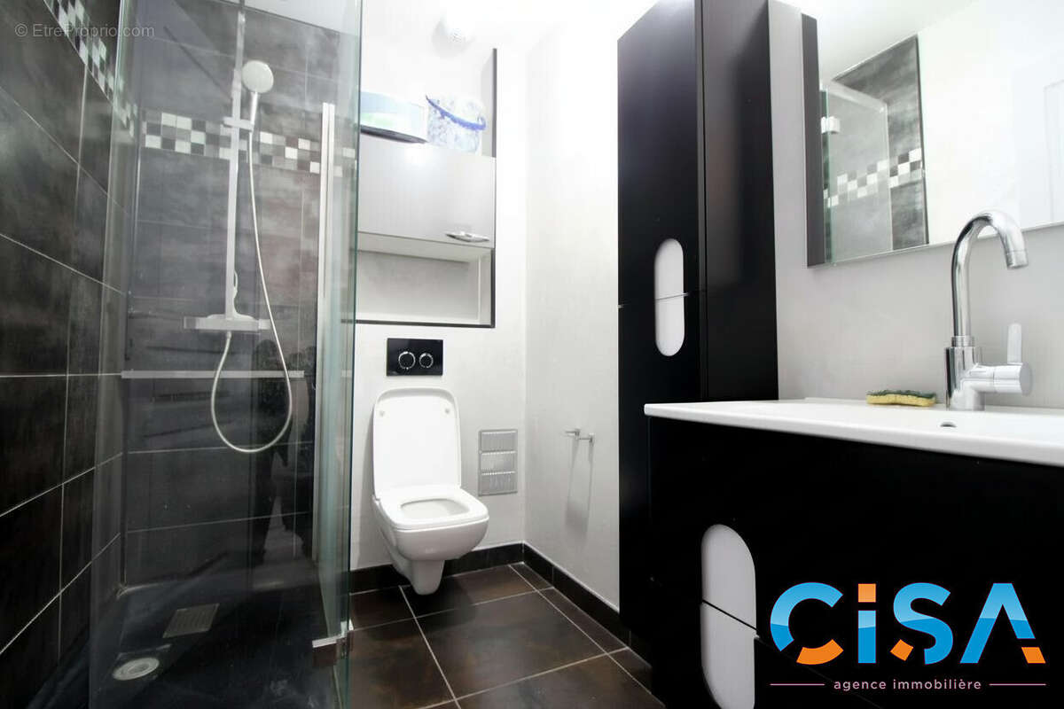 Appartement à SAINTE-GENEVIEVE