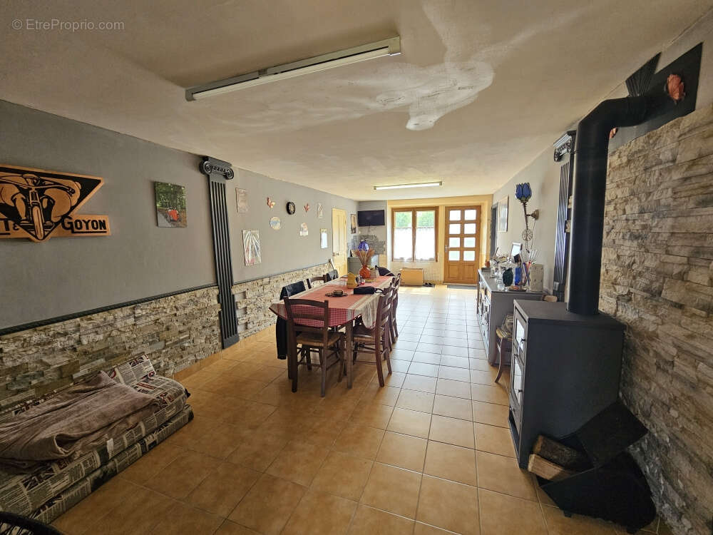 Maison à SAINT-GOUSSAUD