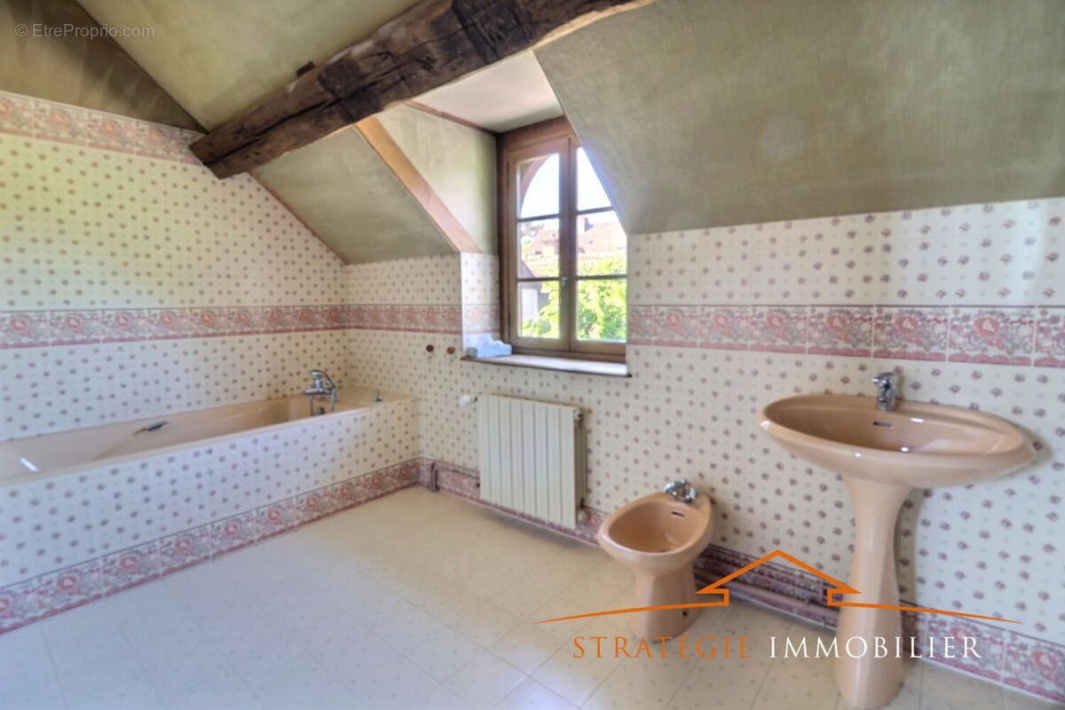 Maison à MERCUREY
