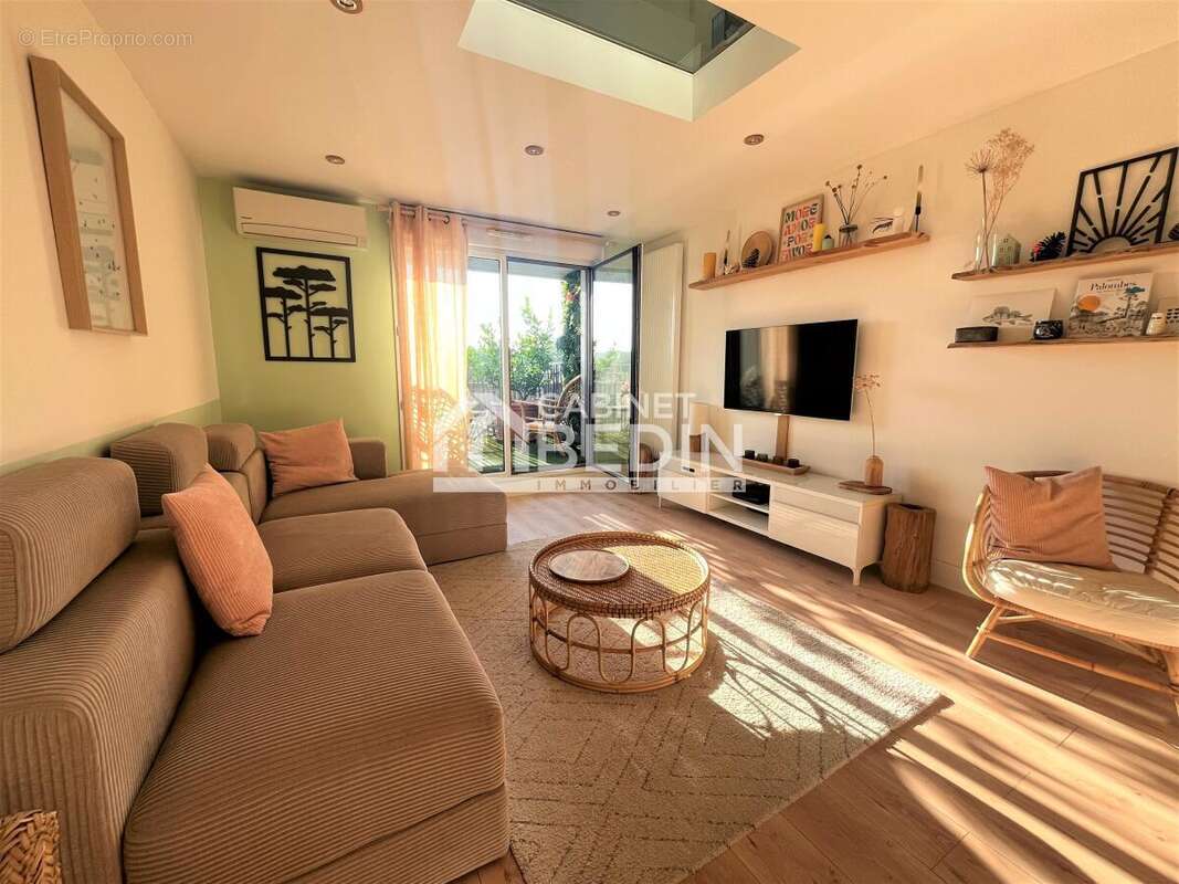 Appartement à BORDEAUX