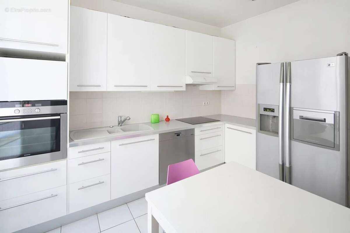 Appartement à PARIS-6E