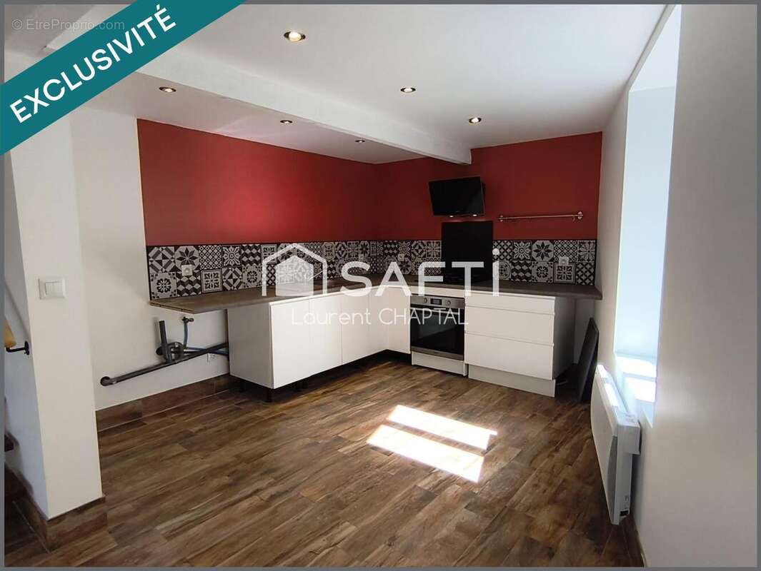 Maison 69 m² à Saint-Martin-De-Villereglan  - photo 6