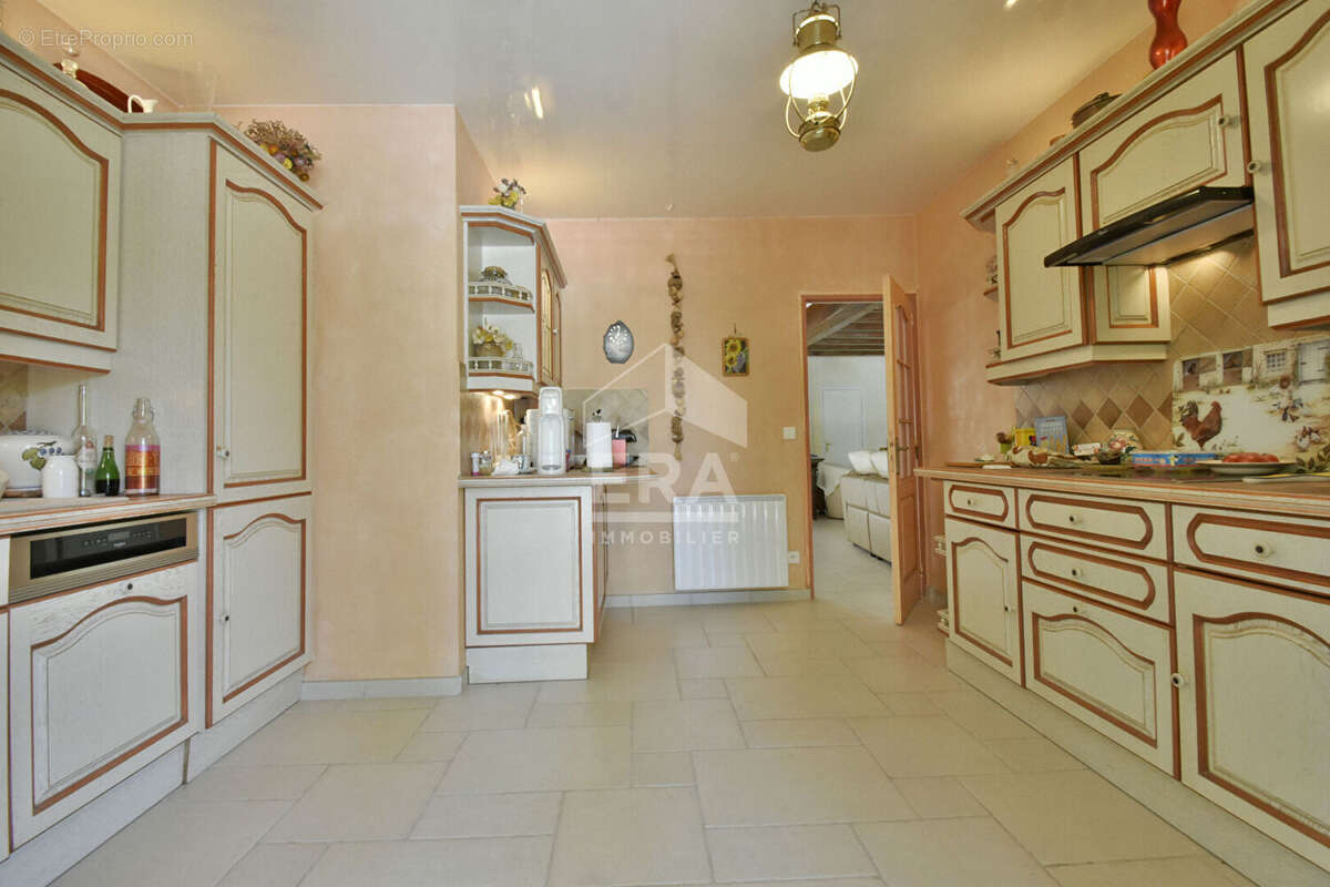 Maison 207m² à le tremblay-sur-mauldre - photo 13