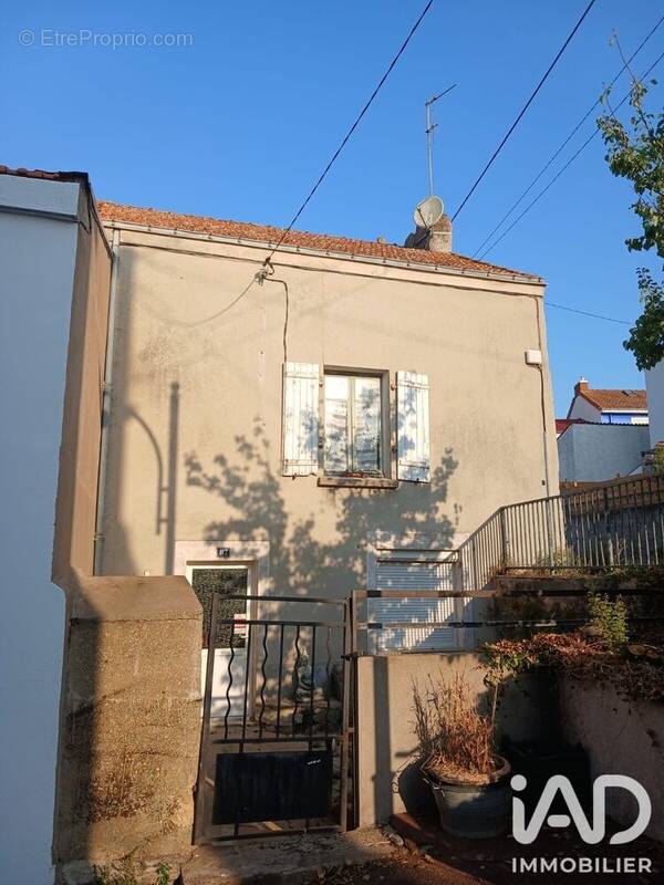 Photo 1 - Maison à INDRE