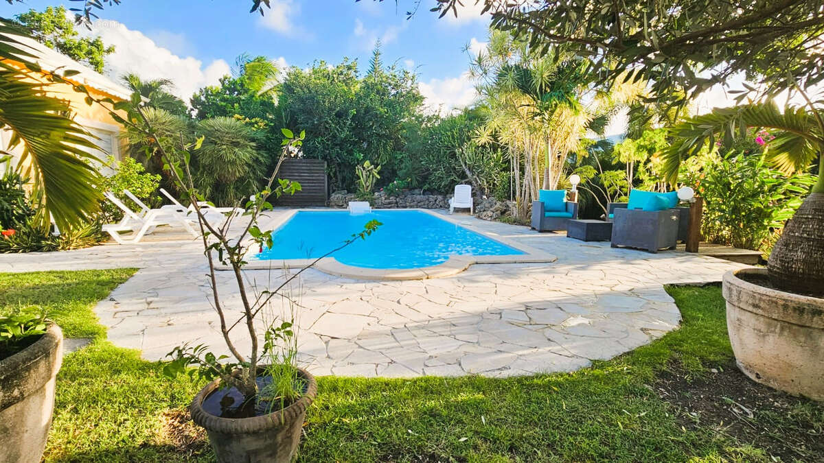 Maison à SAINT-FRANCOIS