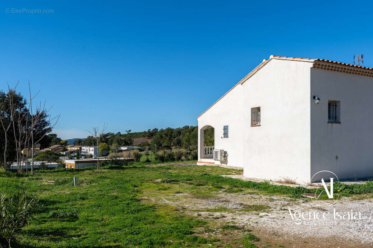 Maison à LA LONDE-LES-MAURES