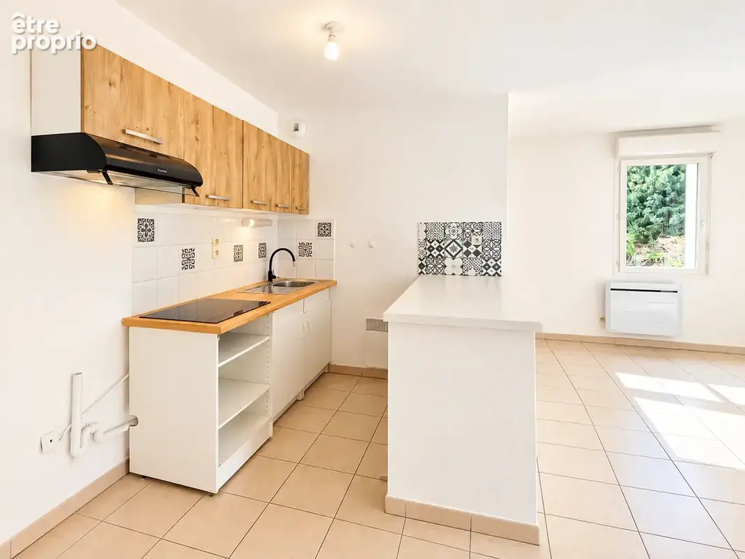 APPARTEMENT T3 de 62 M2 avec 10 M2 de terrasse et 43 M2 de jardin + 2 PK - photo 5