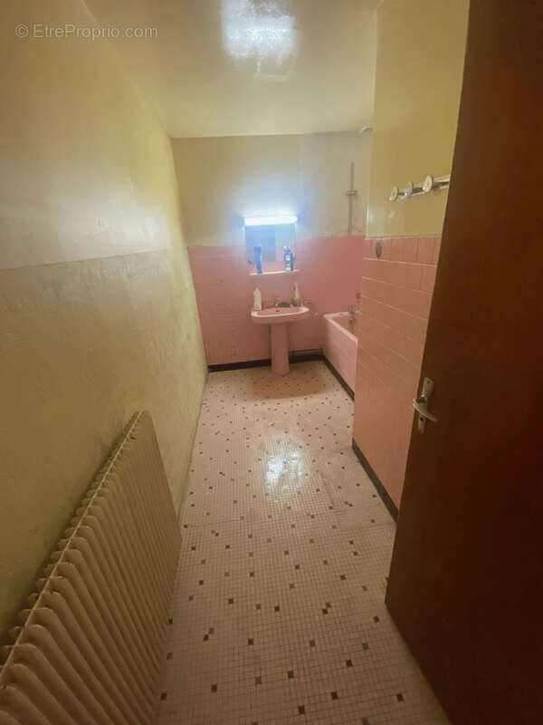 Corps de ferme de 198.40 m2 a provencheres sur meuse - photo 5