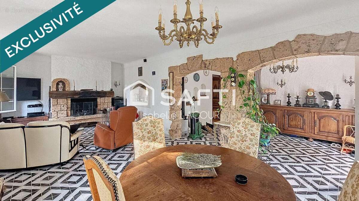 Photo 6 - Maison à SALERNES