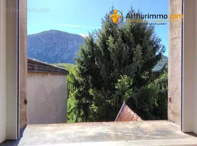 Appartement à TARASCON-SUR-ARIEGE