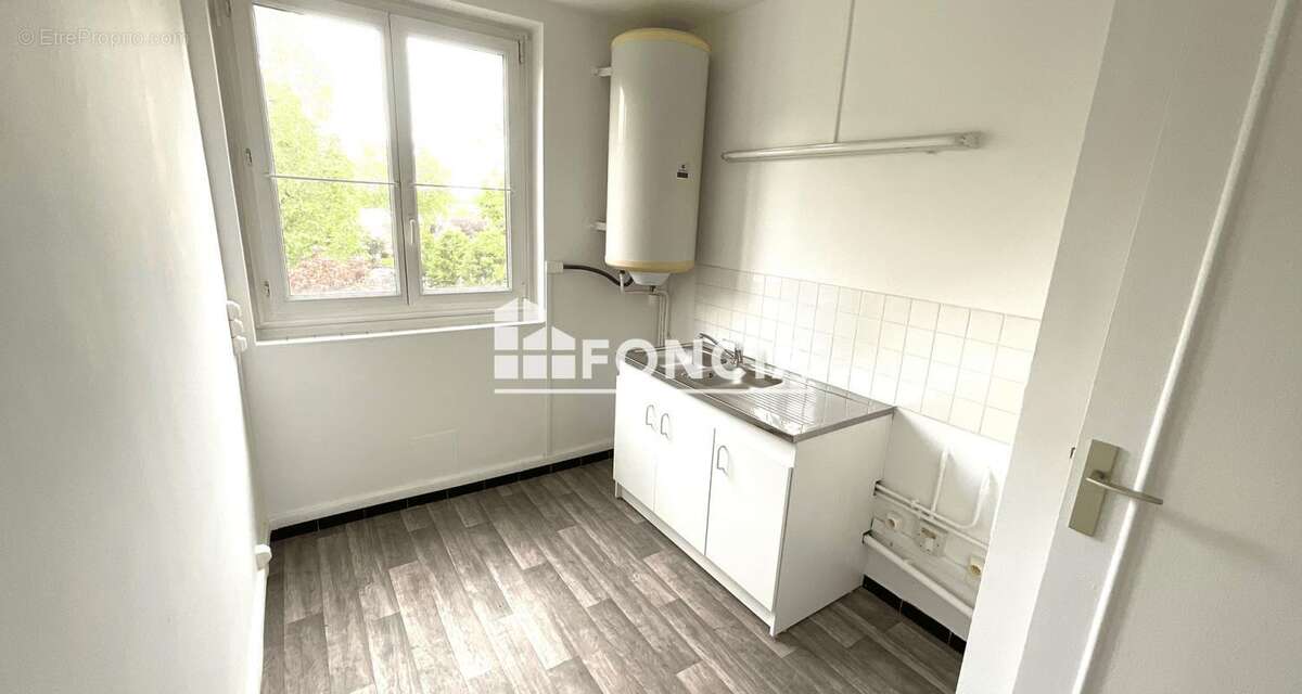 Appartement à ROSNY-SOUS-BOIS