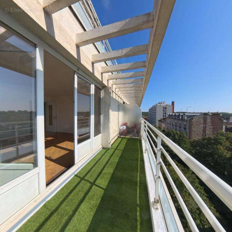 Appartement à MAISONS-ALFORT