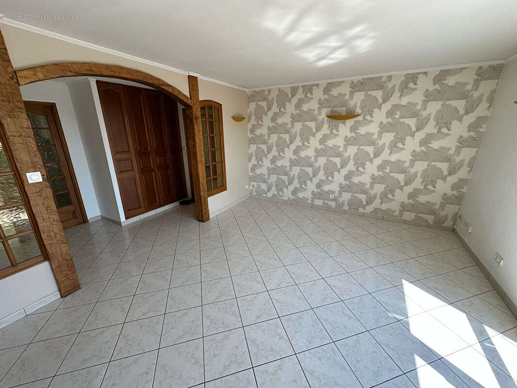 Appartement à QUETIGNY