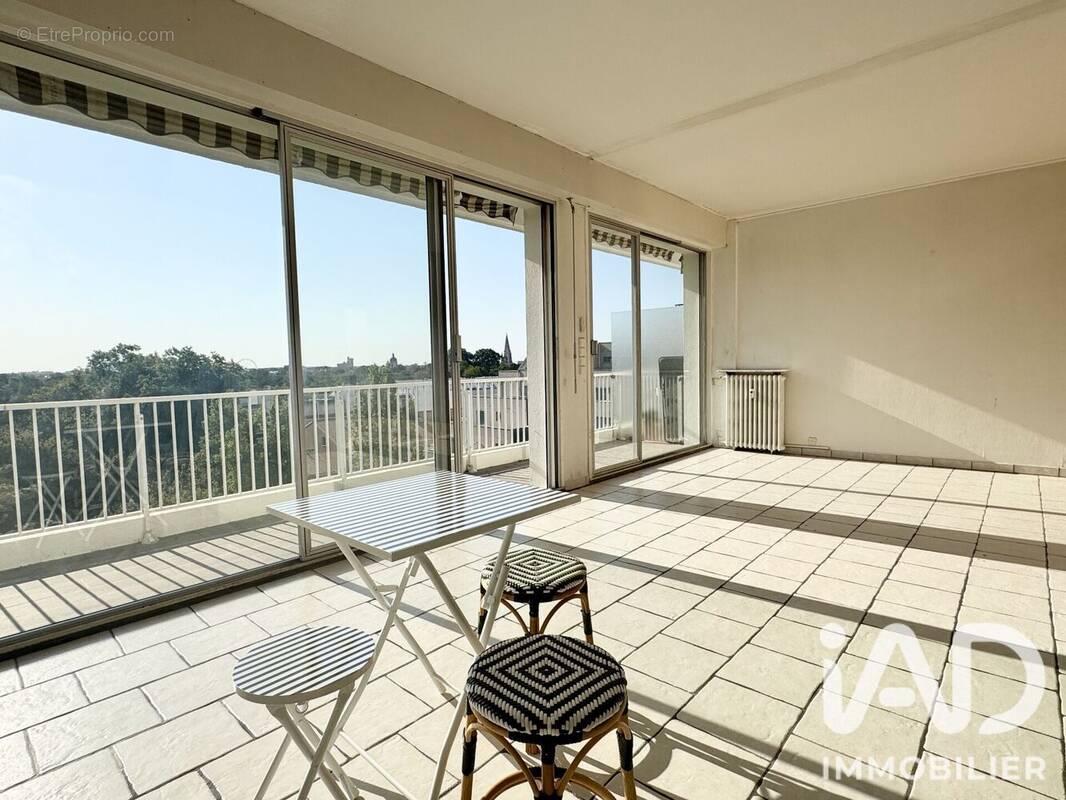 Photo 1 - Appartement à LA ROCHELLE