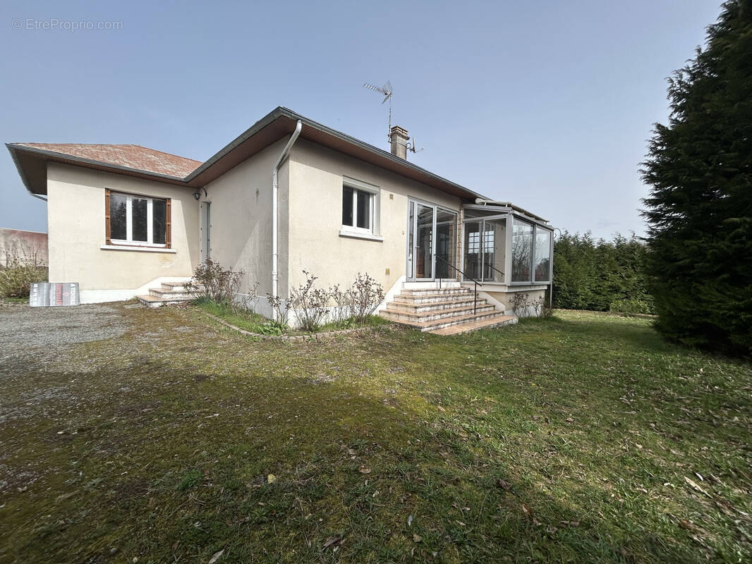 Maison à SEILHAC