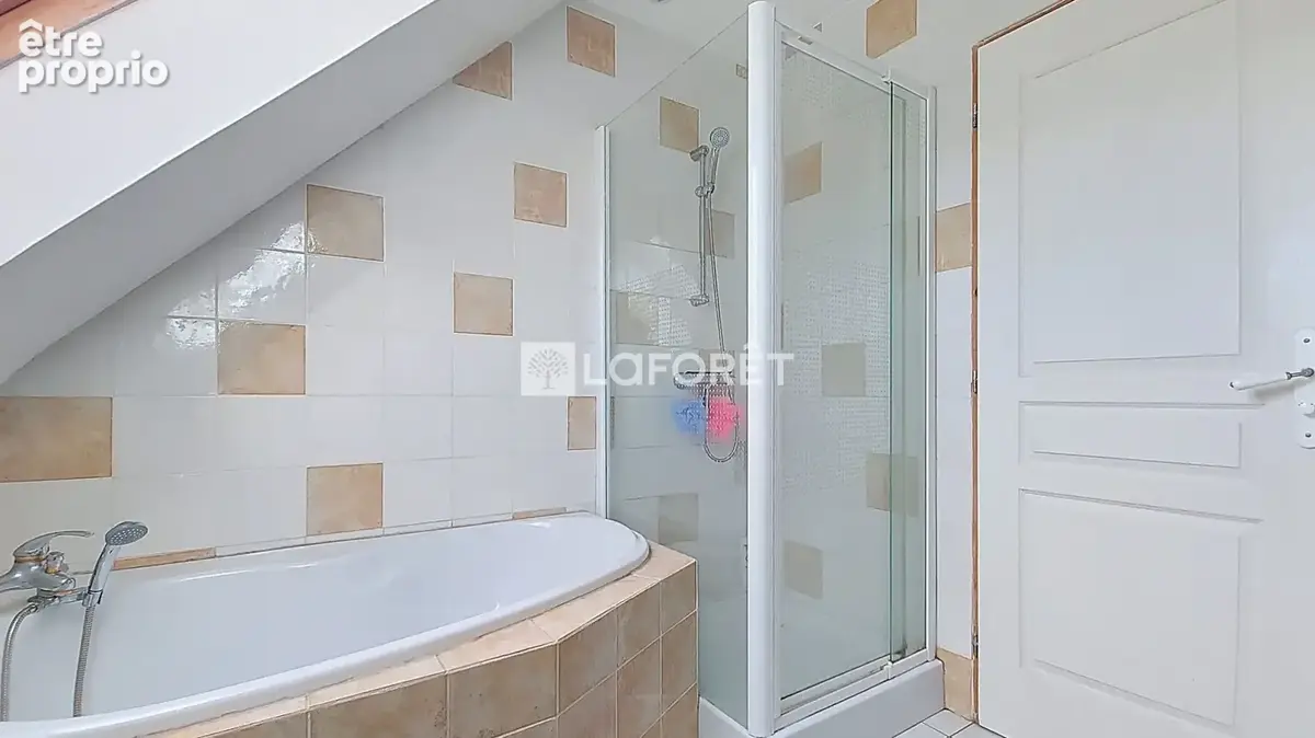 5 chambres à deux pas des bois - photo 9