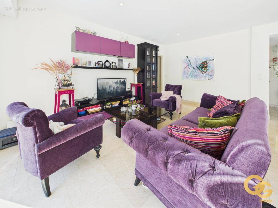 Appartement à THEOULE-SUR-MER