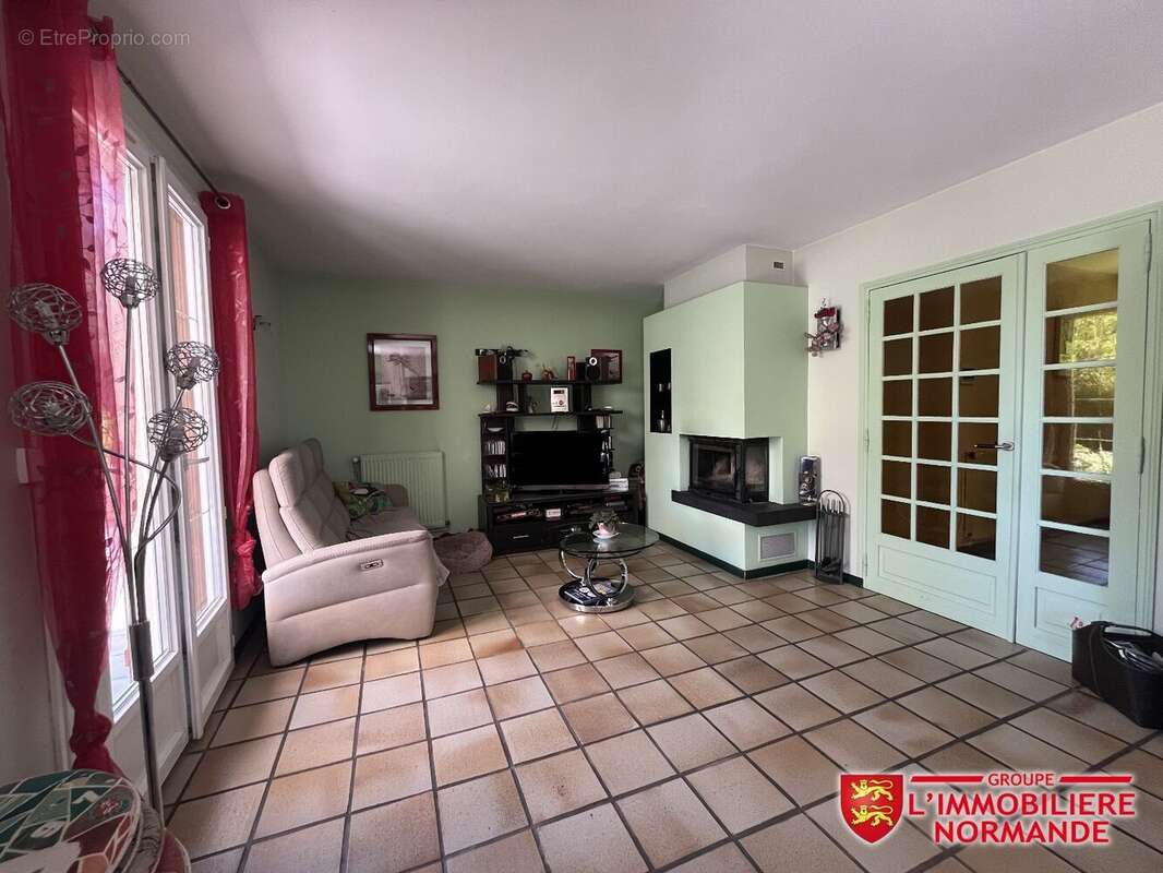 Maison à PACY-SUR-EURE