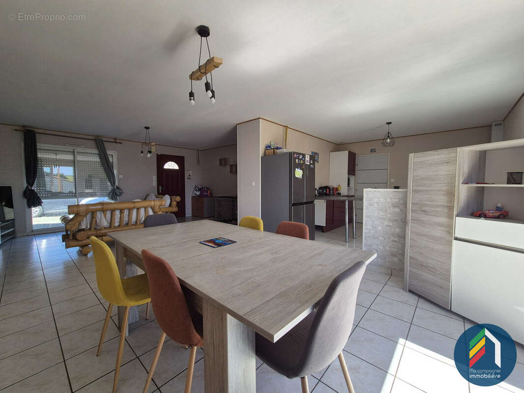 Maison à REAUMUR