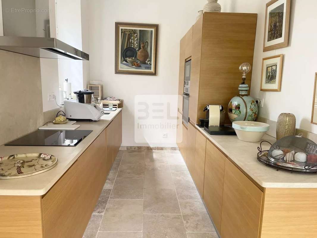 Maison à BAGNOLS-SUR-CEZE