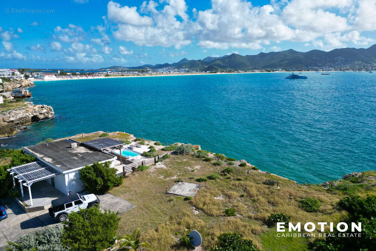 Terrain d’exception 2 305 m2 en bord de mer - photo 3
