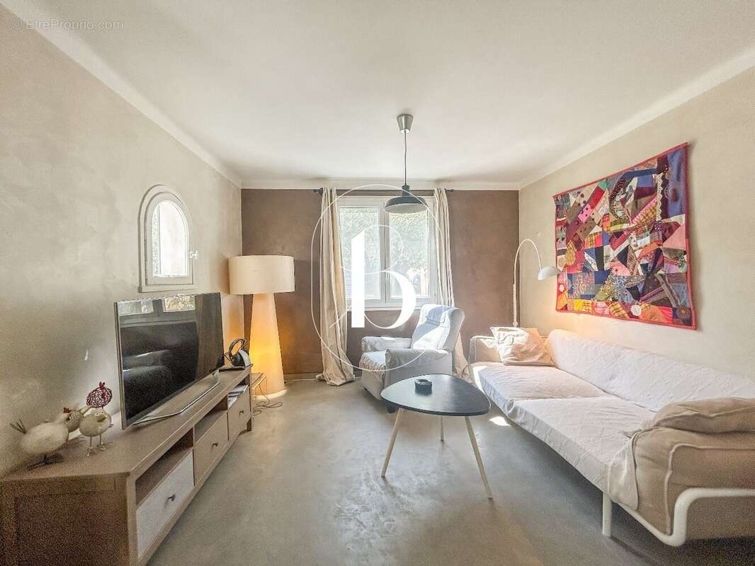 Maison à UZES