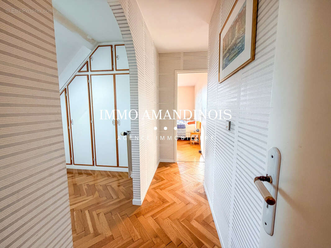 Maison à SAINT-AMAND-LES-EAUX